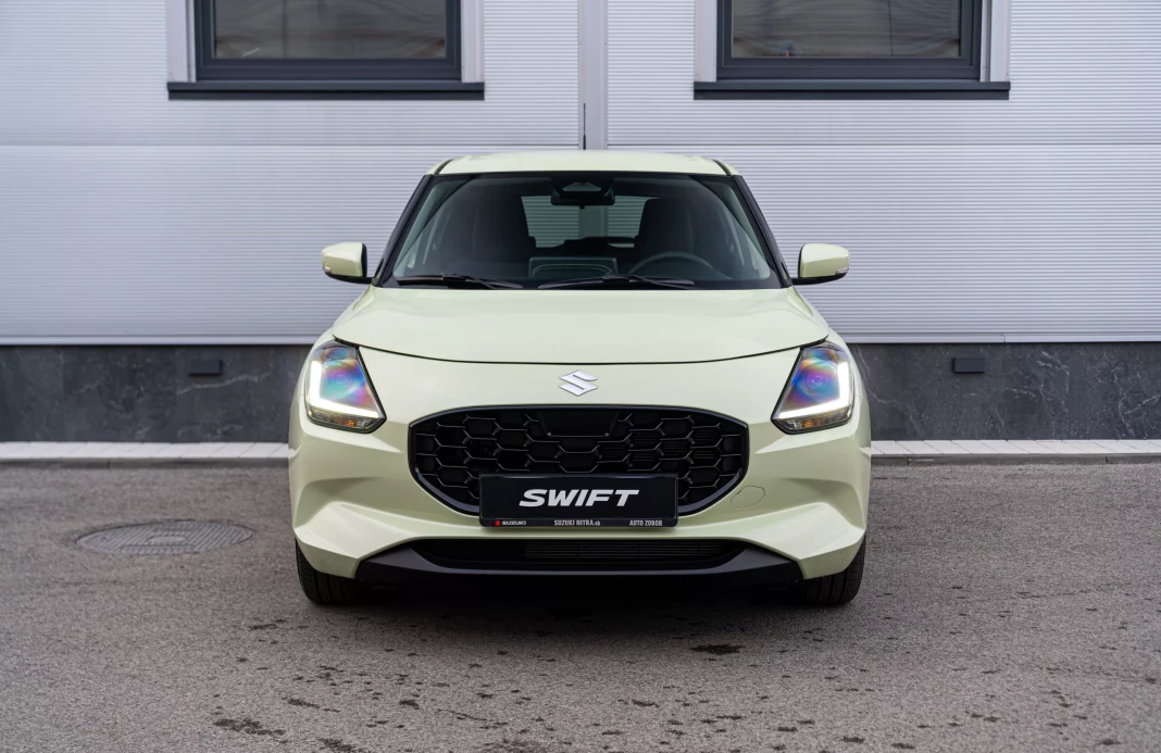 Swift 1,2 ,GLX,2WD,5MT Predvádzacie vozidlo obrázok č. 3