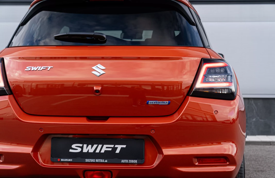 Swift 1,2 ,GL+,2WD,5MT     obrázok č. 6