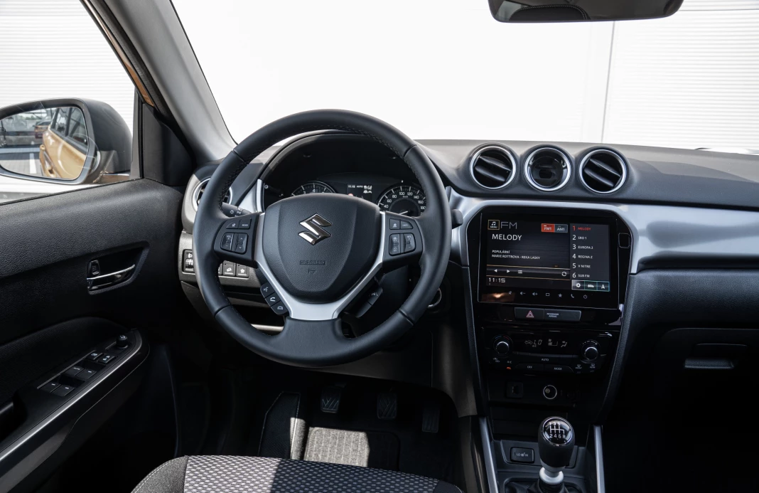 Vitara 1,4 Premium,2WD MT   obrázok č. 9