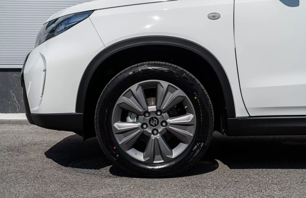 Vitara 1,4 Premium 4WD,AT     obrázok č. 2