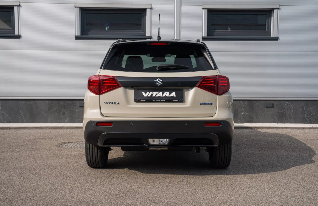 Vitara 1,4 Elegance LimEd 4WD,MT      obrázok č. 6