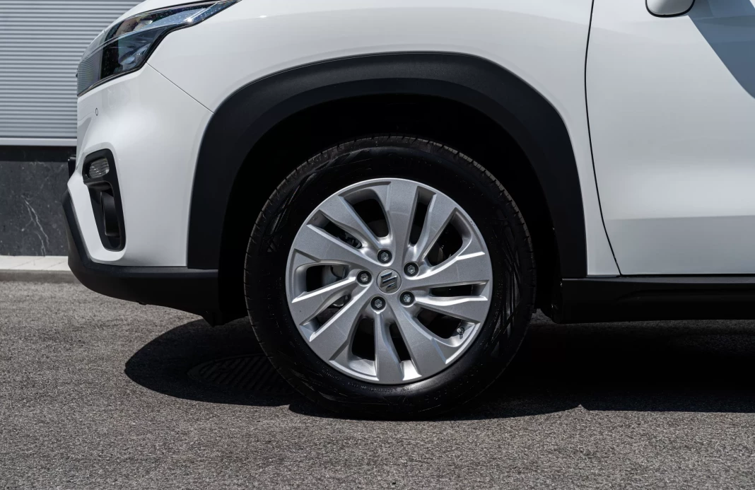 S-Cross 1,4 Premium 2WD,AT      obrázok č. 2