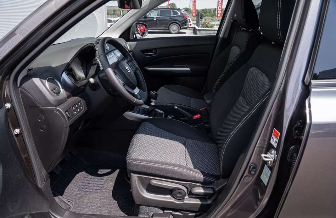 Vitara 1,4 Premium 4WD,AT     obrázok č. 9
