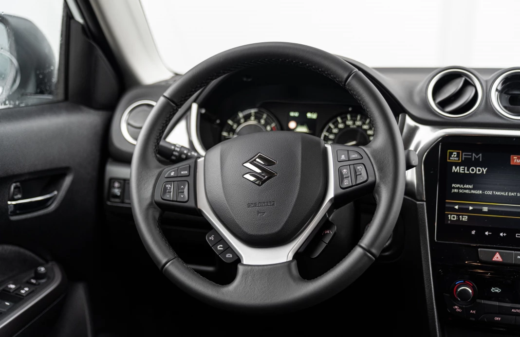 Vitara 1,4 Elegance 4WD,MT obrázok č. 9