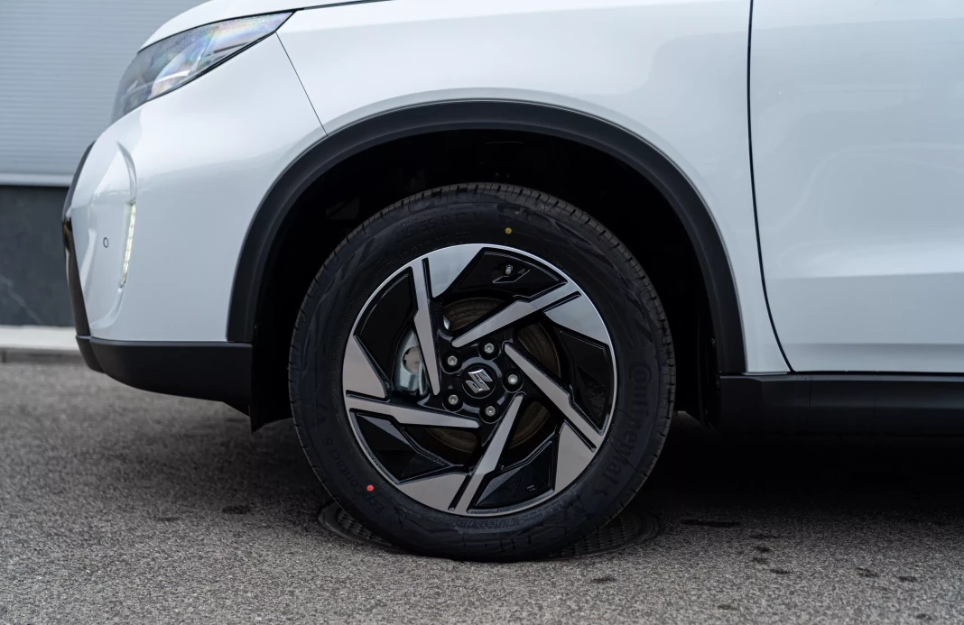 Vitara 1,4 Elegance 4WD,MT       obrázok č. 2